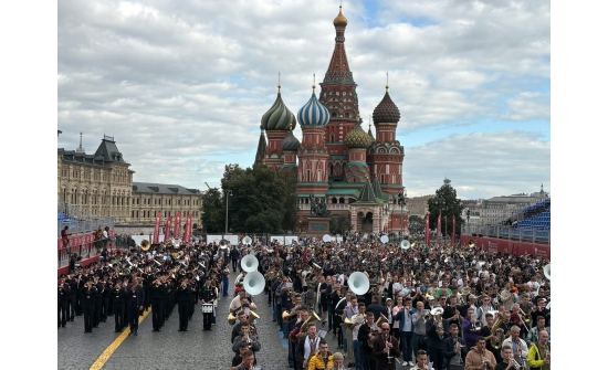 Цэргийн дуу бүжгийн эрдмийн чуулга Москвад бие даасан тоглолт хийнэ